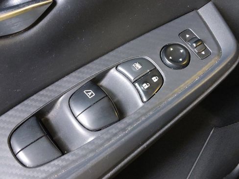 Used 2022 Nissan Sentra SV w/ All-Weather Package FWD image 27