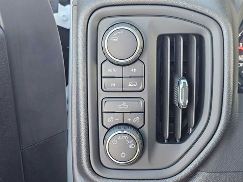 New 2025 Chevrolet Silverado 1500 W/T image 21