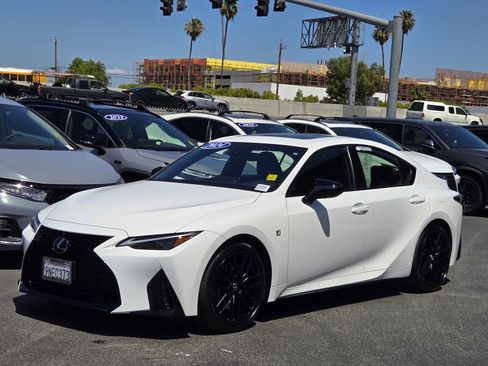 Used 2024 Lexus IS 350 F Sport RWD image 8