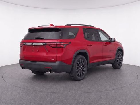 Used 2022 Chevrolet Traverse RS FWD image 7