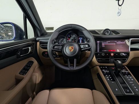 New 2026 Porsche Macan AWD/4WD image 21