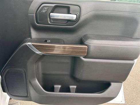 Certified 2021 Chevrolet Silverado 1500 RST image 29