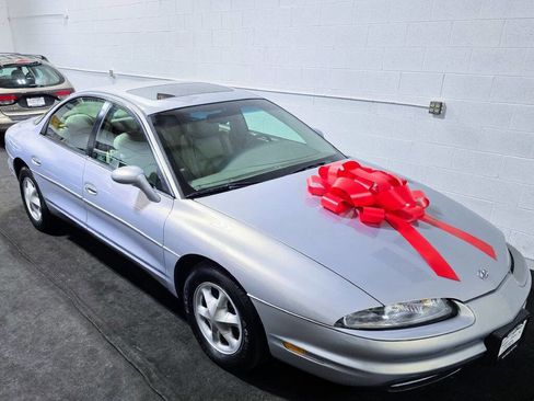Used 1997 Oldsmobile Aurora FWD image 36