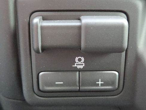 New 2026 GMC Sierra 1500 Pro w/ Pro Value Package image 8