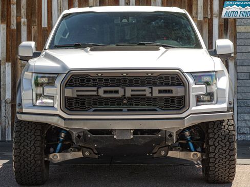 Used 2017 Ford F150 Raptor w/ Equipment Group 802A Luxury AWD/4WD image 6