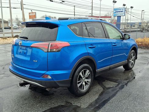 Used 2018 Toyota RAV4 XLE w/ Plus Extra Value Package image 5