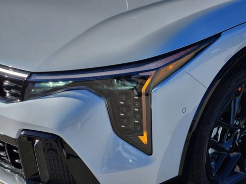 New 2025 Kia K4 GT-Line Turbo image 6