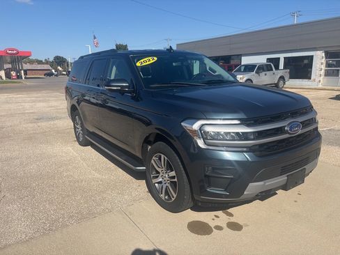 Used 2022 Ford Expedition Max XLT image 4