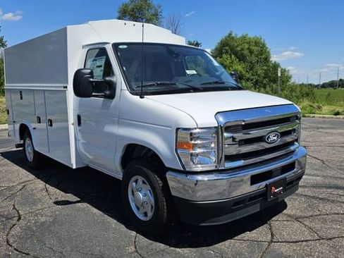 New 2026 Ford E-350 and Econoline 350 Super Duty w/ Power Equipment Group RWD image 1