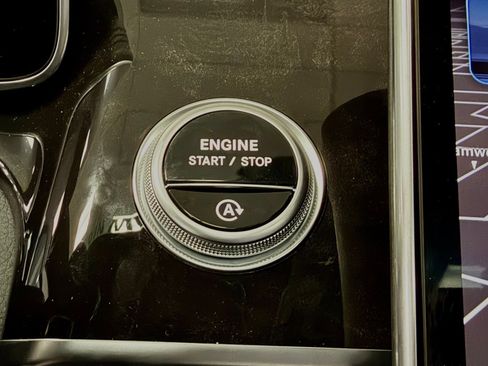 Used 2024 Mercedes-Benz S 580 4MATIC Sedan image 30