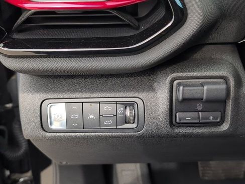 New 2024 Chevrolet Silverado EV RST image 17