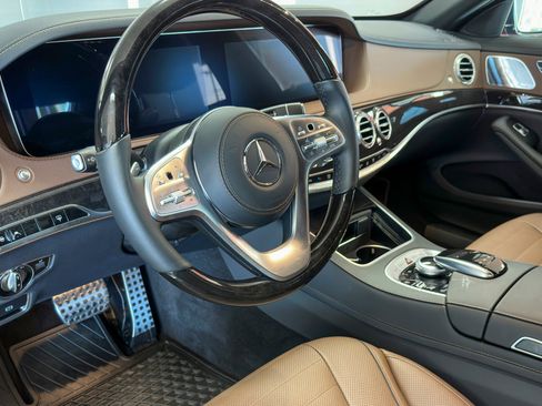 Used 2020 Mercedes-Benz S 560 Sedan image 43