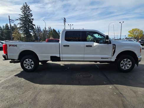 Used 2023 Ford F350 XLT w/ FX4 Off-Road Package AWD/4WD image 6