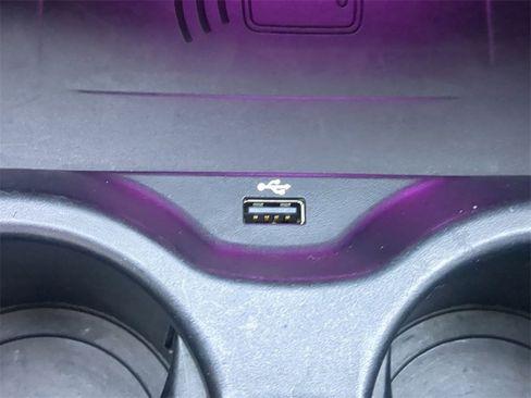 Used 2022 BMW M550i xDrive w/ Executive Package image 24