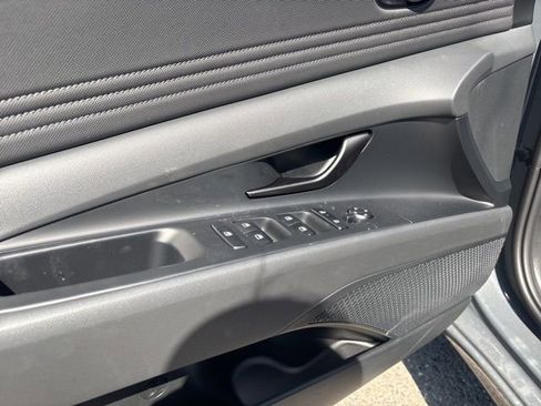 New 2026 Hyundai Elantra Sport FWD image 16