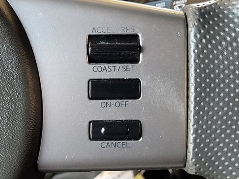 Used 2012 Nissan Xterra S AWD/4WD image 31