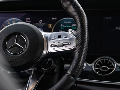 Used 2020 Mercedes-Benz AMG GT 53 w/ Driver Assistance Package image 17
