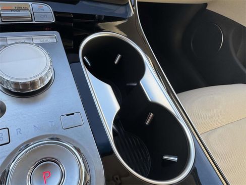 Certified 2026 Genesis GV70 2.5T image 28