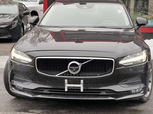Used 2017 Volvo S90 T6 Momentum w/ Vision Package image 13