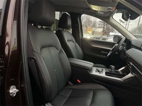 Certified 2024 MAZDA CX-90 Plug-In Hybrid w/ Premium Pkg image 25