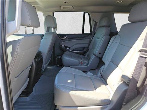 Used 2019 Chevrolet Tahoe LT AWD/4WD image 17
