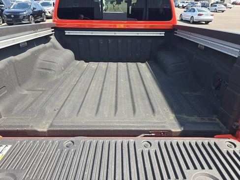 Used 2025 Nissan Frontier Pro-X w/ Pro Convenience Package RWD image 2