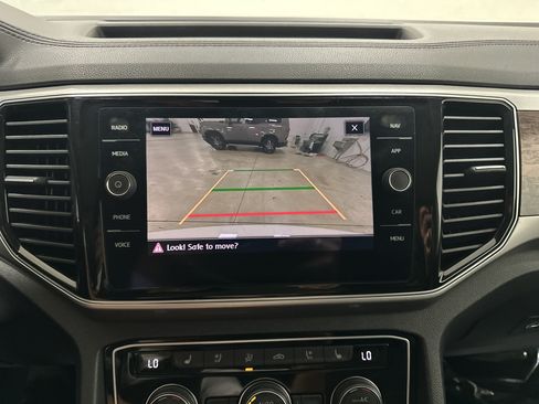 Used 2019 Volkswagen Atlas SEL Premium AWD/4WD image 25