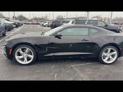 Certified 2023 Chevrolet Camaro LT image 5