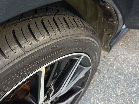 Certified 2021 Toyota Camry SE image 34