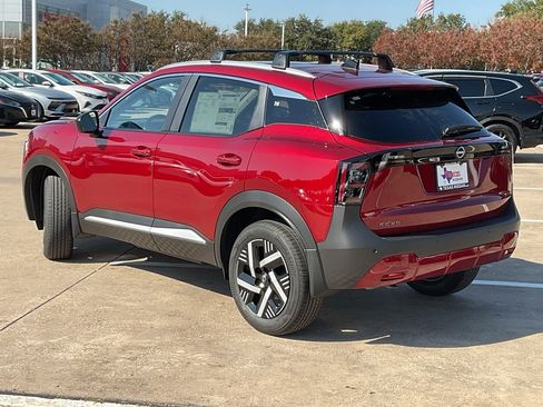 New 2026 Nissan Kicks SV image 7