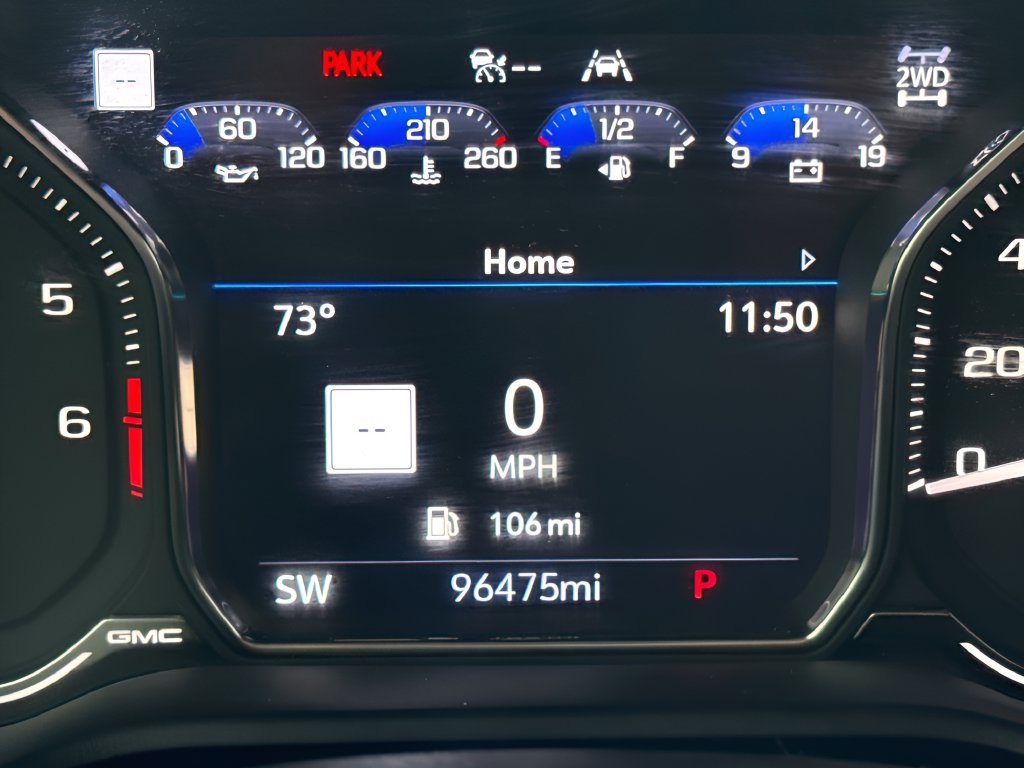 Used 2021 GMC Yukon Denali w/ Denali Ultimate Package AWD/4WD image 27