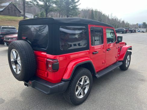 Used 2020 Jeep Wrangler Unlimited Sahara image 5