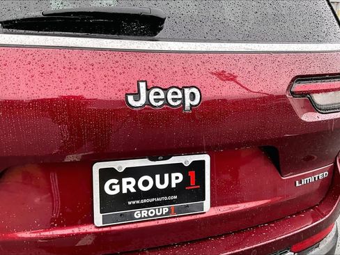 Used 2021 Jeep Grand Cherokee L Limited image 29