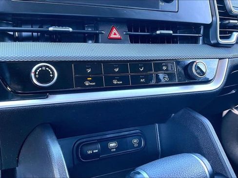 Used 2024 Kia Sportage LX image 23