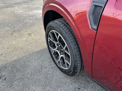 New 2025 Ford Maverick Lariat w/ 4K Tow Package image 8