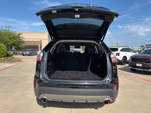 Used 2020 Ford Edge SEL w/ Convenience Package FWD image 9
