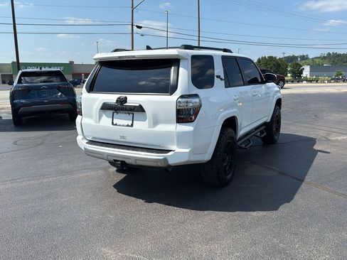 Used 2024 Toyota 4Runner TRD Off-Road Premium w/ Off Road Premium Plus Package AWD/4WD image 5