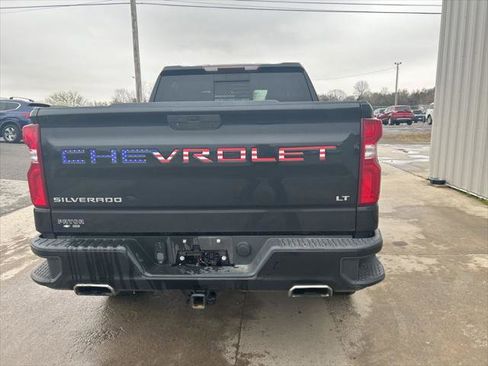 Used 2021 Chevrolet Silverado 1500 LT Trail Boss w/ Convenience Package II AWD/4WD image 6