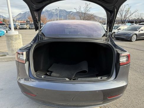 Used 2018 Tesla Model 3 Long Range image 23
