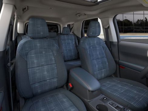 New 2025 Ford Bronco Sport Heritage w/ Convenience Package image 10