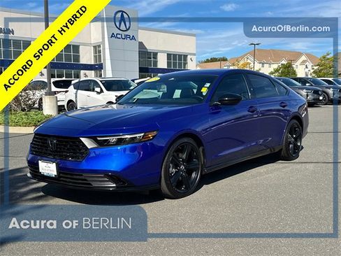 Used 2025 Honda Accord Sport image 1