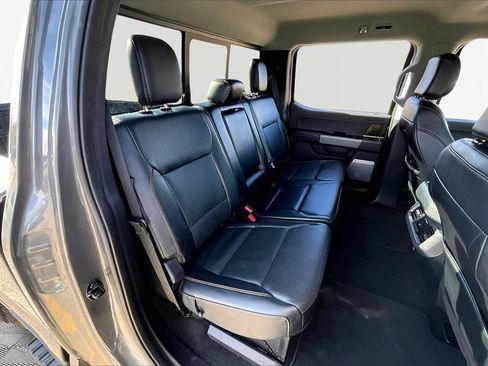 Certified 2023 Ford F350 Lariat image 28