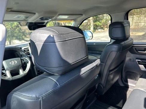Used 2023 Toyota Tundra Limited image 35