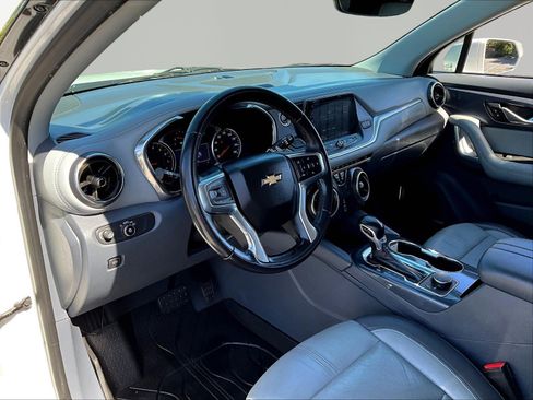Used 2019 Chevrolet Blazer LT w/ Sun and Wheels Package FWD image 17