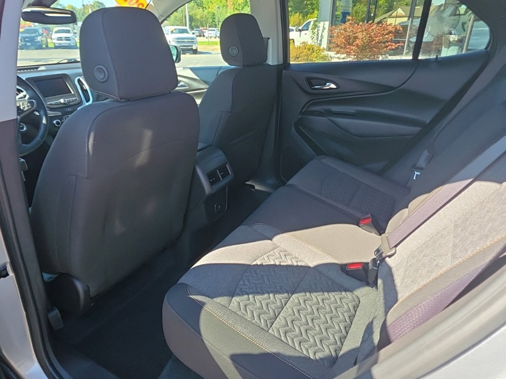 Used 2024 Chevrolet Equinox LT AWD/4WD image 27