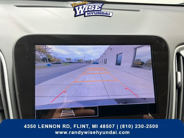 Used 2024 Chevrolet Malibu LT FWD image 3