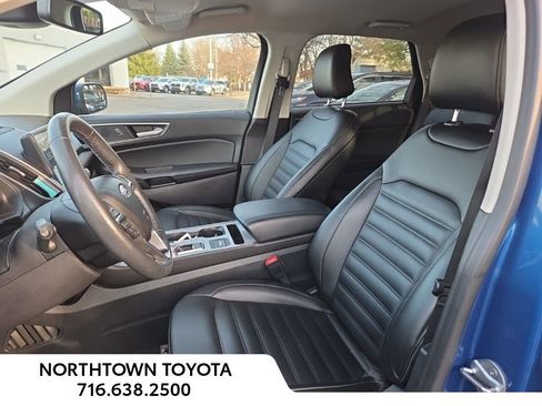 Used 2022 Ford Edge SEL w/ Convenience Package image 15