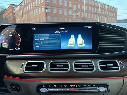 Certified 2025 Mercedes-Benz GLE 350 4MATIC image 36