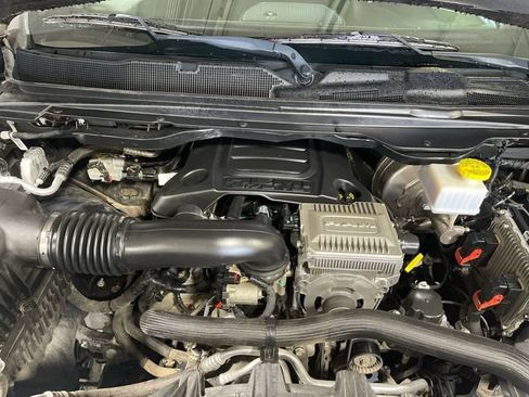 Certified 2019 RAM 1500 Big Horn AWD/4WD image 23