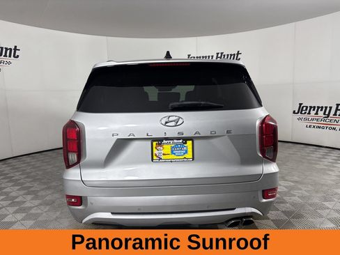 Used 2021 Hyundai Palisade Limited FWD image 7